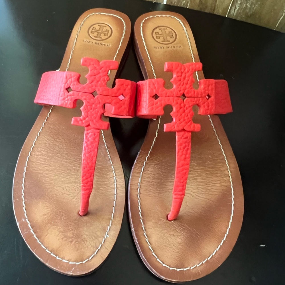 10 Tory Burch Poppy Coral Moore Flat Sandals leather thong flip flops slides